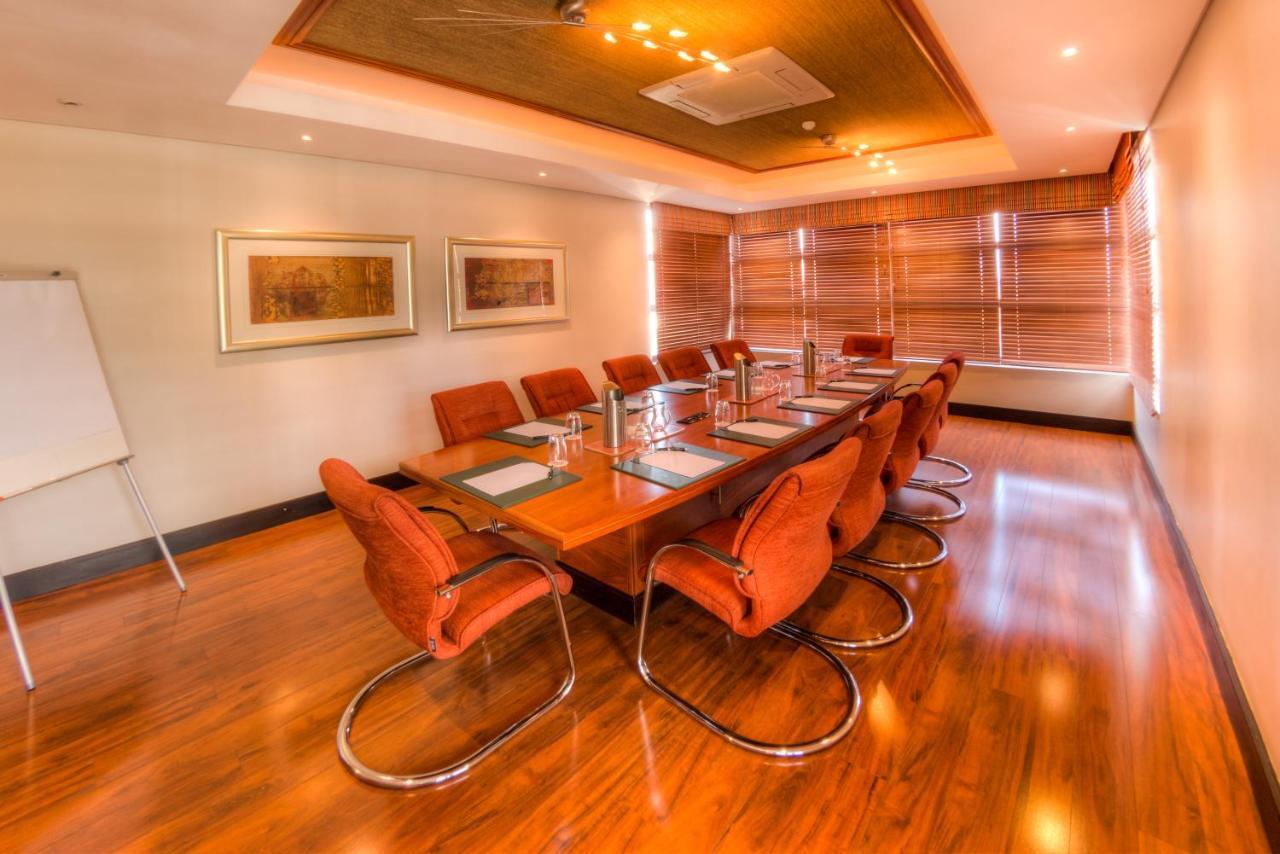 יוהנסבורג City Lodge Hotel Sandton, Katherine Street מראה חיצוני תמונה