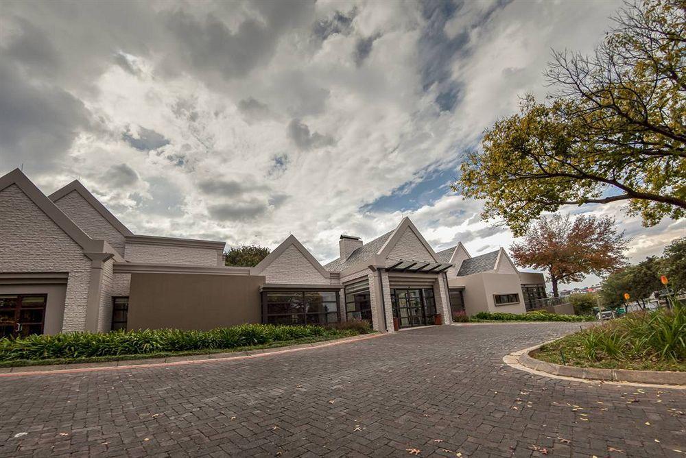 יוהנסבורג City Lodge Hotel Sandton, Katherine Street מראה חיצוני תמונה