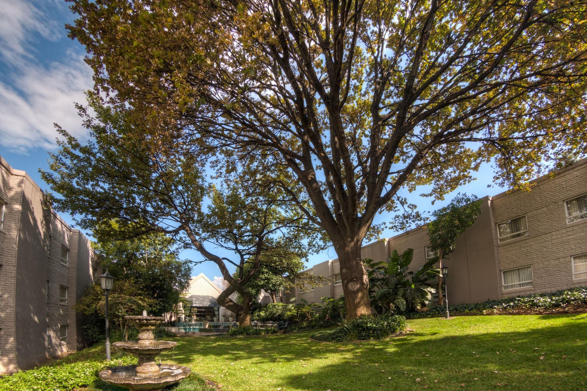יוהנסבורג City Lodge Hotel Sandton, Katherine Street מראה חיצוני תמונה