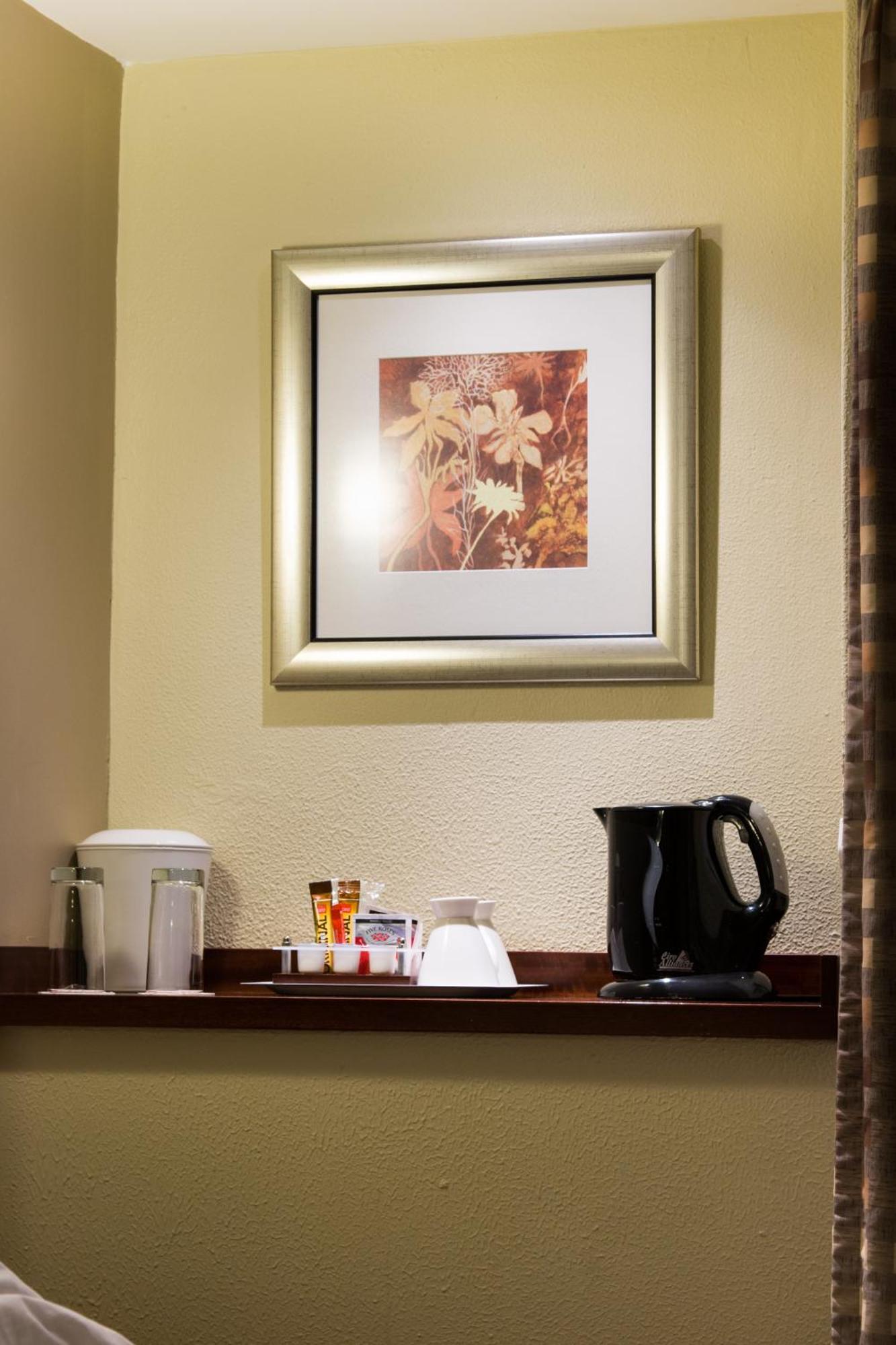יוהנסבורג City Lodge Hotel Sandton, Katherine Street חדר תמונה